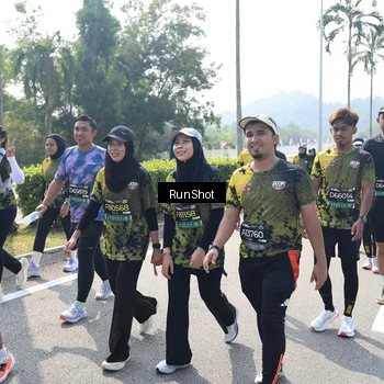Runner Photo 6939730