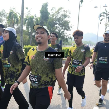 Runner Photo 6939741