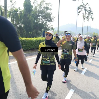 Runner Photo 6939758