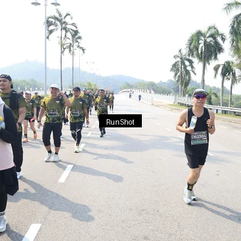 Runner Photo 6939770