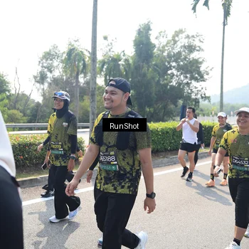 Runner Photo 6939784