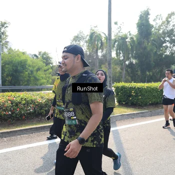 Runner Photo 6939789