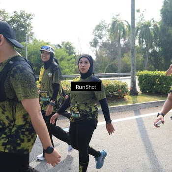 Runner Photo 6939794