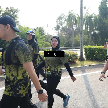 Runner Photo 6939808