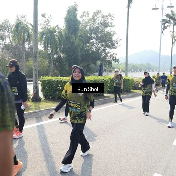 Runner Photo 6939812