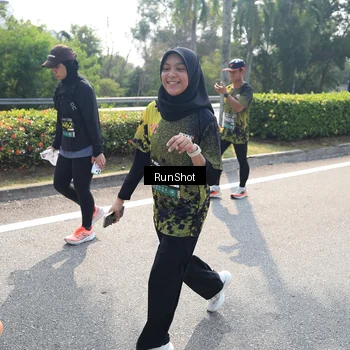 Runner Photo 6939820