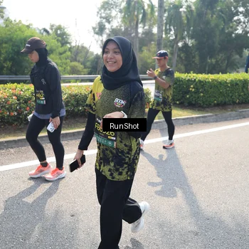 Runner Photo 6939821