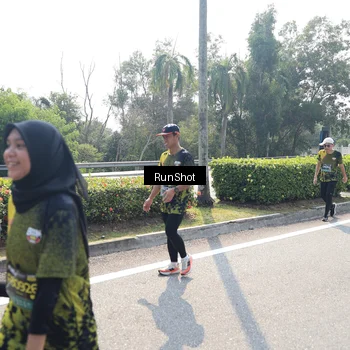 Runner Photo 6939822