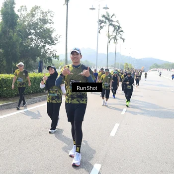 Runner Photo 6939839