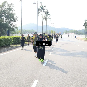 Runner Photo 6939842