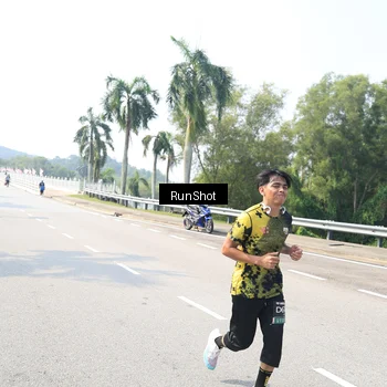 Runner Photo 6939846