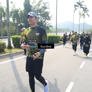 Runner Photo 6939852