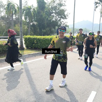 Runner Photo 6939864