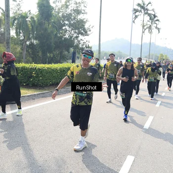 Runner Photo 6939865