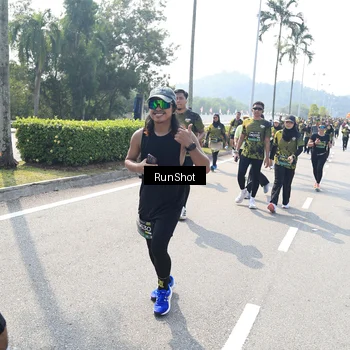 Runner Photo 6939872