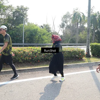 Runner Photo 6939875