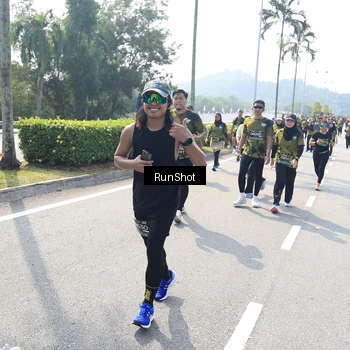 Runner Photo 6939886