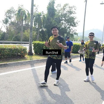 Runner Photo 6939888