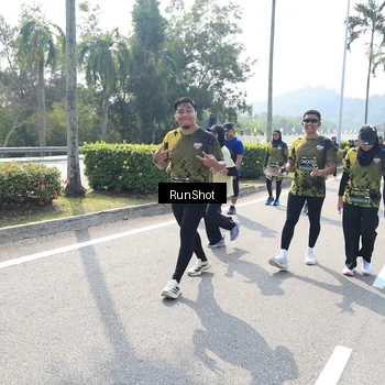 Runner Photo 6939890