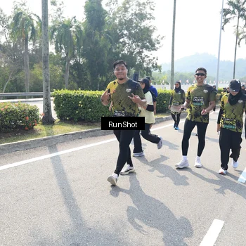 Runner Photo 6939891