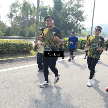 Runner Photo 6939896