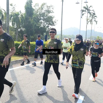 Runner Photo 6939898
