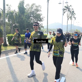 Runner Photo 6939899
