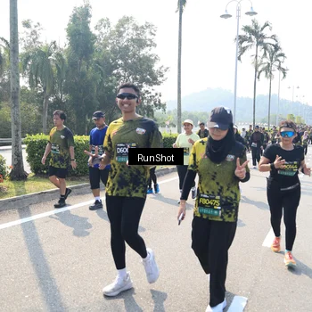 Runner Photo 6939900