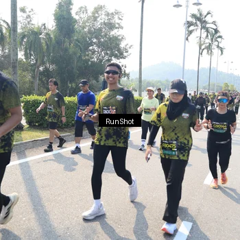 Runner Photo 6939906