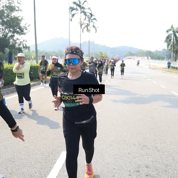 Runner Photo 6939911