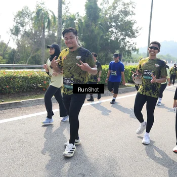 Runner Photo 6939913
