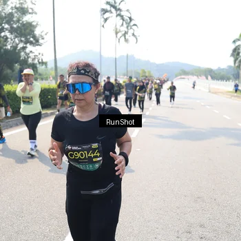 Runner Photo 6939914
