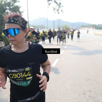 Runner Photo 6939918