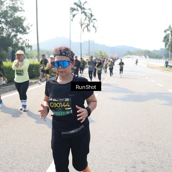 Runner Photo 6939924