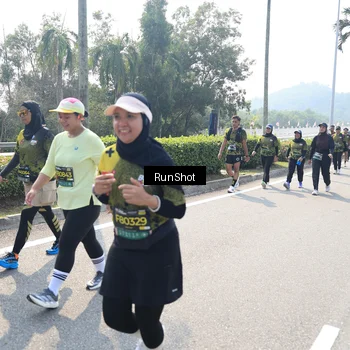 Runner Photo 6939931