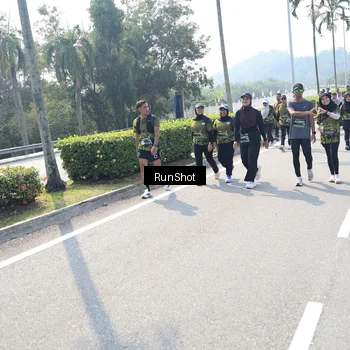 Runner Photo 6939935