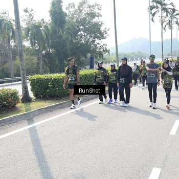 Runner Photo 6939936