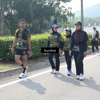 Runner Photo 6939943