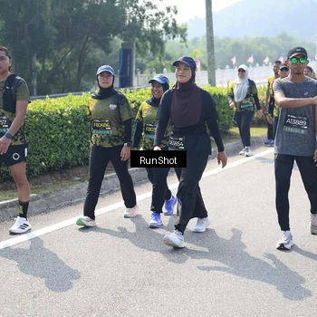 Runner Photo 6939944