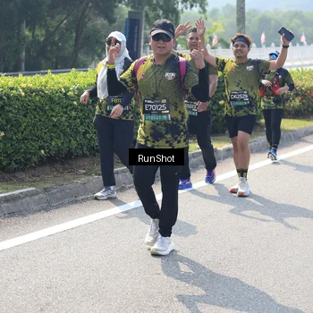 Runner Photo 6939971