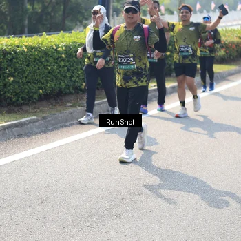 Runner Photo 6939972