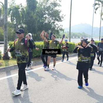Runner Photo 6939983