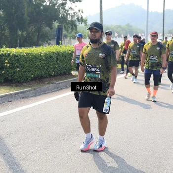 Runner Photo 6940125
