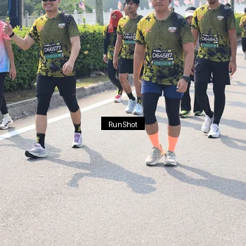 Runner Photo 6940139