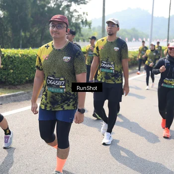 Runner Photo 6940143