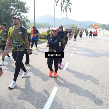 Runner Photo 6940158