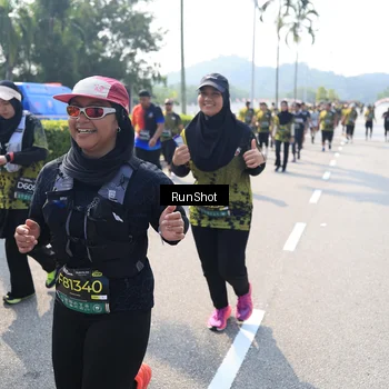 Runner Photo 6940163