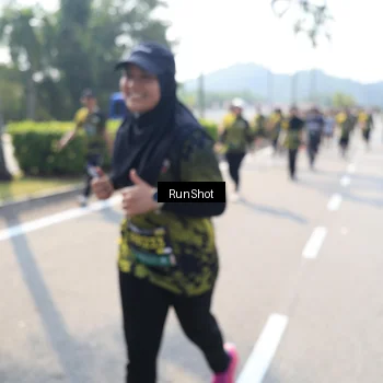 Runner Photo 6940172