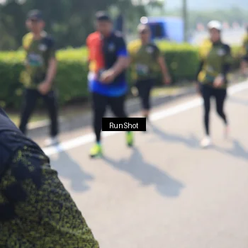 Runner Photo 6940176