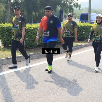 Runner Photo 6940184